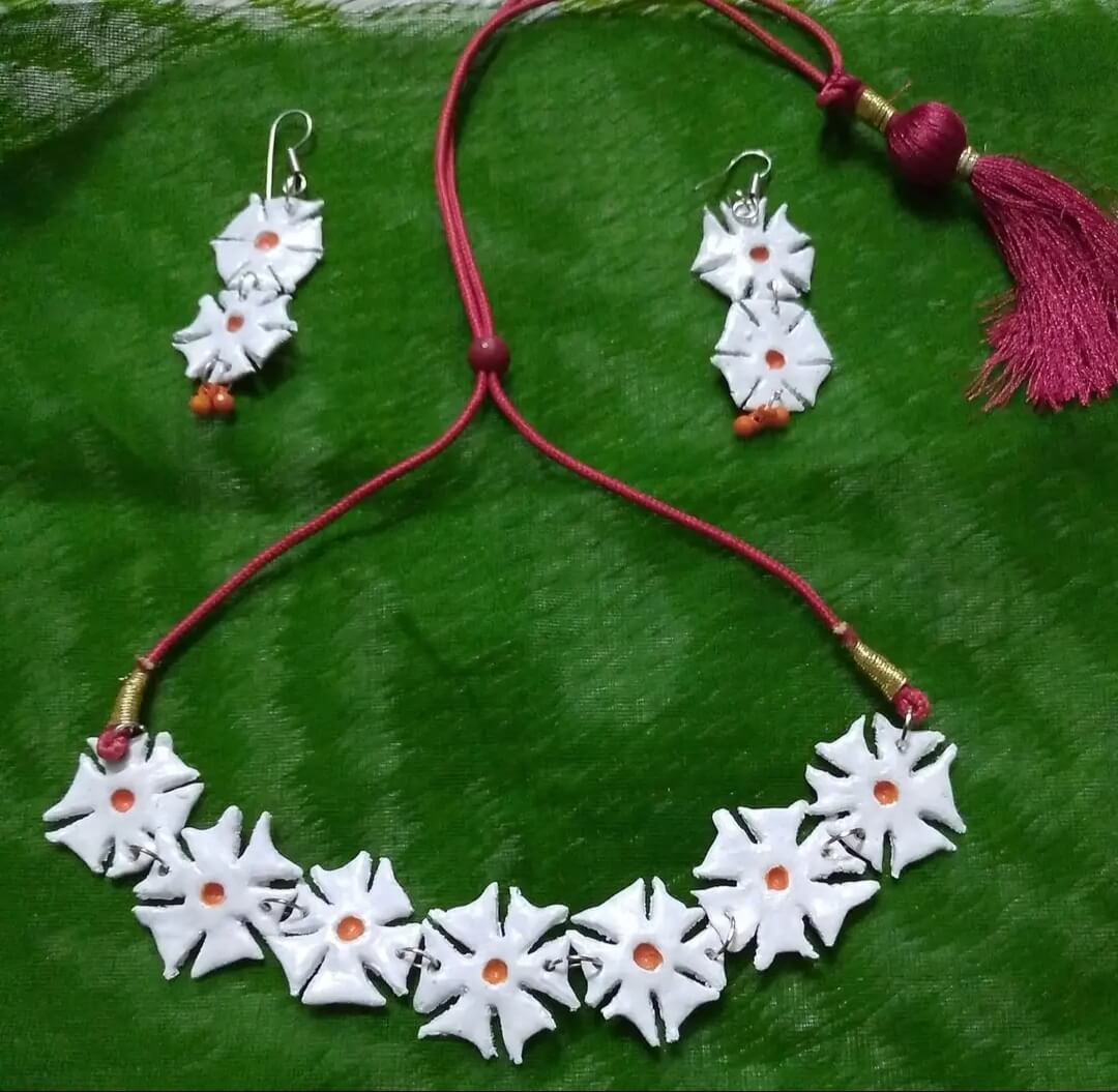 Handmade Shiuli Flower Clay Necklace with